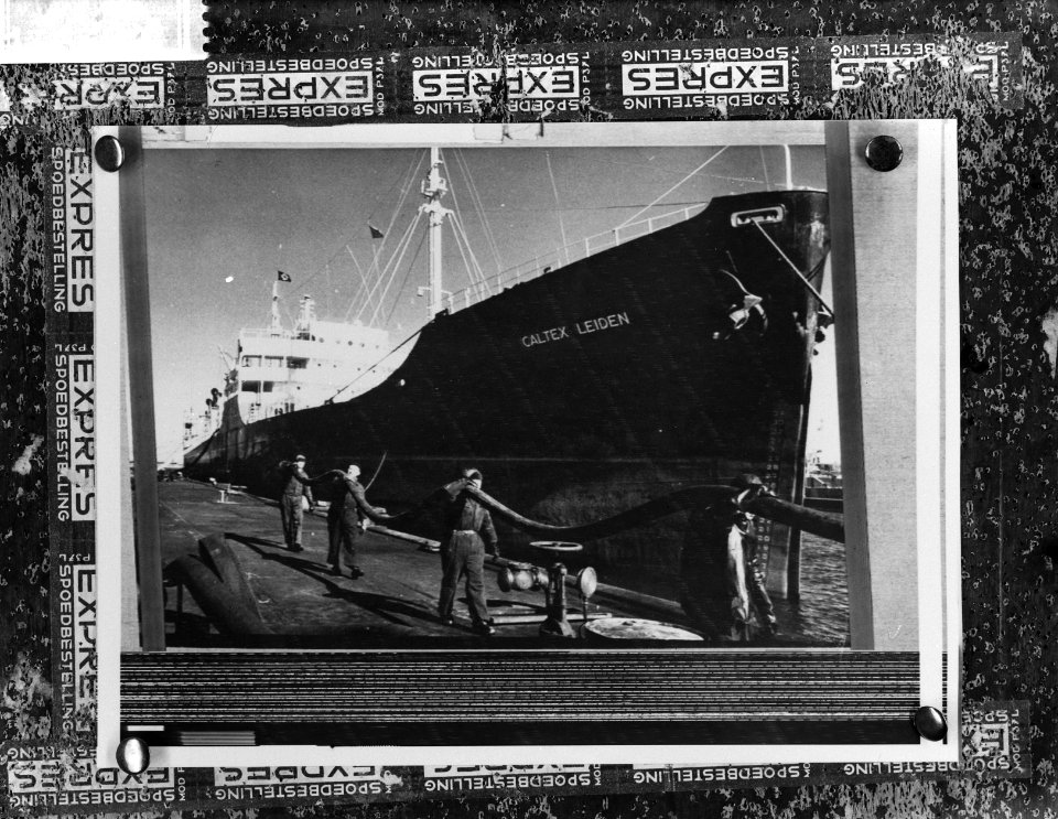 Opium op Hollands schip gevonden (Calfex Leiden), Bestanddeelnr 913-6389