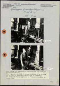 Opschuifbare afvoerkappen bij monotype-lettergietmachine in de fabriek, Bestanddeelnr 256-3133