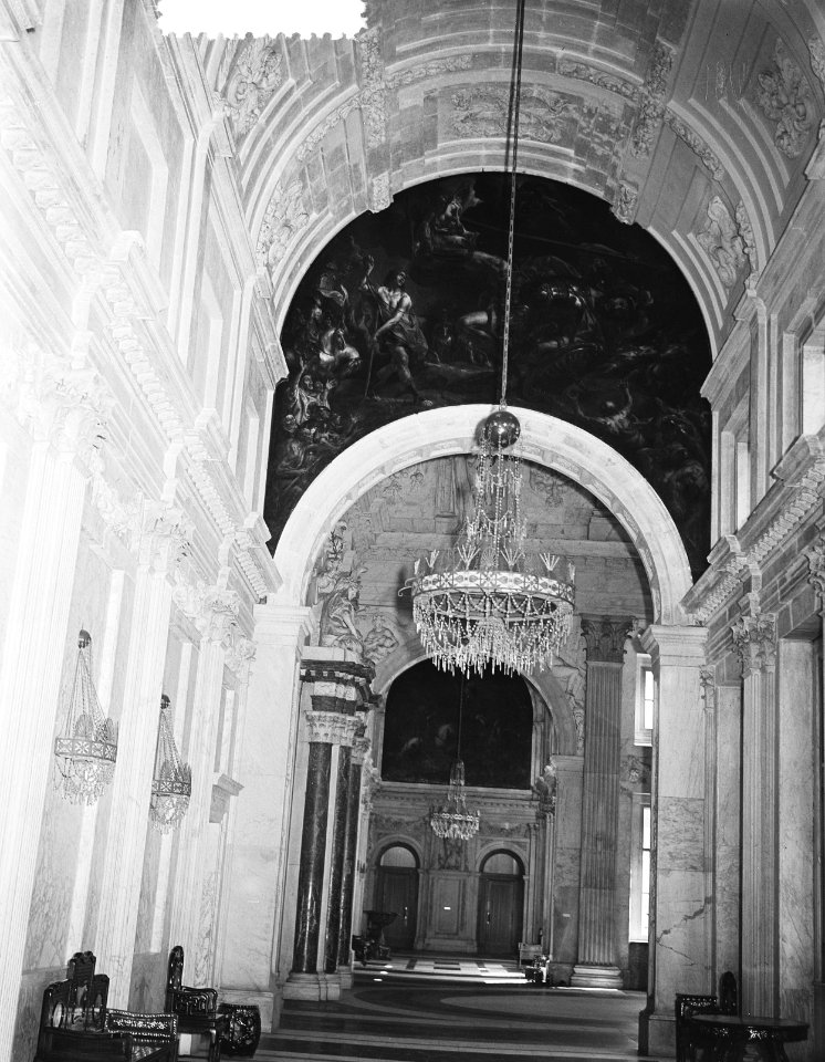 Opnamen Paleis Dam Amsterdam. Galerijrand van de burgerzaal, Bestanddeelnr 905-7162