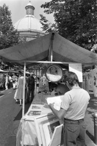 Openlucht kunstmanifestatie in het Koepelkwartier in Amsterdam de kunstmanifest, Bestanddeelnr 933-0517