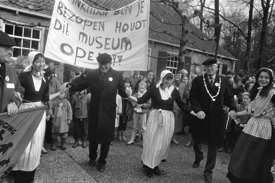 Openluchtmuseum Arnhem weekeinde gratis open uit protest tegen sluitingsplan min, Bestanddeelnr 933-8848