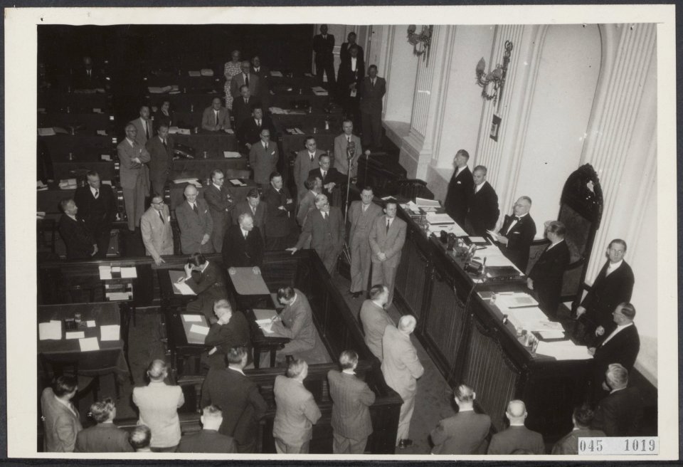Openingen, redevoeringen, tweede kamer, Bestanddeelnr 045-1019