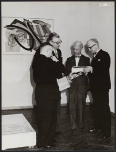 Openingen, tentoonstellingen, burgemeesters, ambassadeurs, beeldende kunsten, Ai, Bestanddeelnr 076-1331