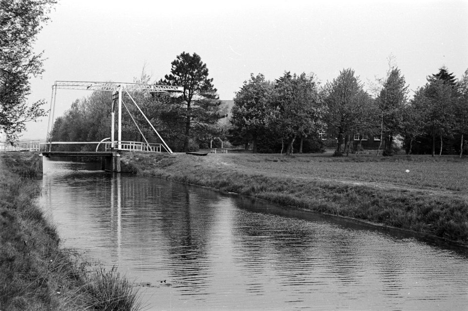 Ophaalbrug over het Verbindingskanaal bij Hebrecht, Bestanddeelnr 170-0349