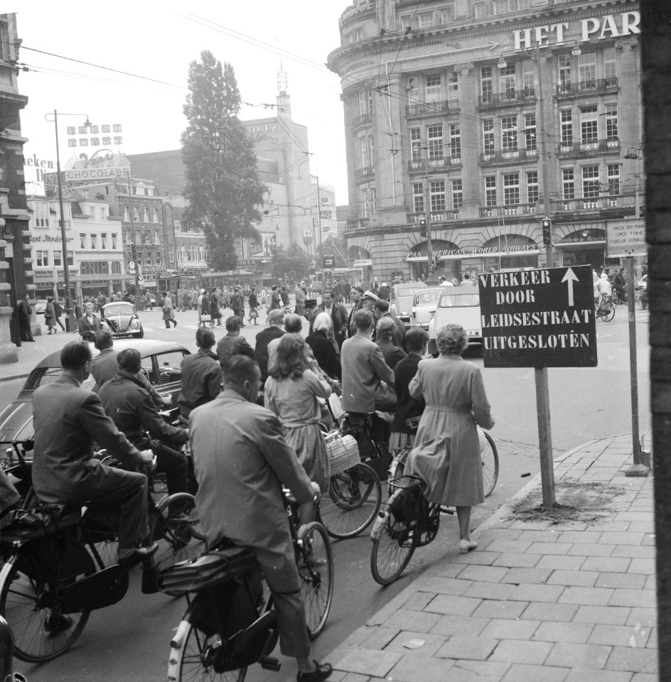 Operatie Leidsestraat gestart, verkeer komende uit de Marnixstraat, Bestanddeelnr 911-5584