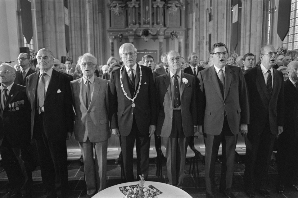 Openingsceremonie Herdenking Slag om Arnhem in Grote Kerk te Arnhem Urquhart, Bestanddeelnr 933-0867