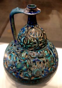 Openwork ewer, Iran, probably Kashan, Seljuk period, late 12th or early 13th century, earthenware with painting in blue & black under turquoise glaze - Cincinnati Art Museum - DSC04027