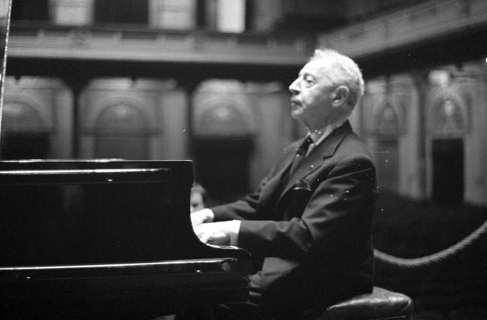Optreden Arthur Rubinstein in Concertgebouw, Bestanddeelnr 913-5230