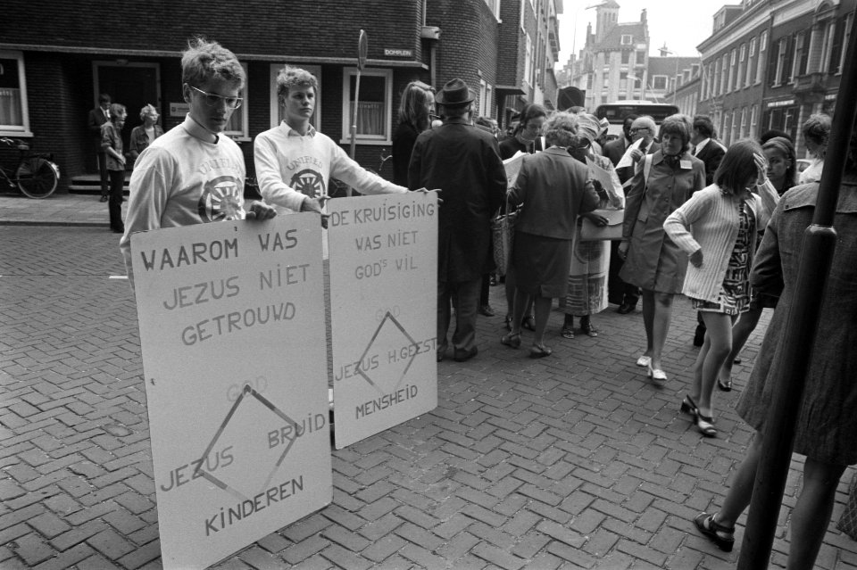 Opening Wereldraad van Kerken in Domkerk te Utrecht,, Bestanddeelnr 925-8023