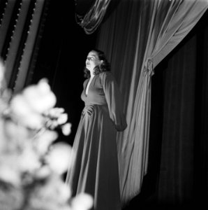 Optreden Lucienne Boyer in City Theater, Bestanddeelnr 901-1646