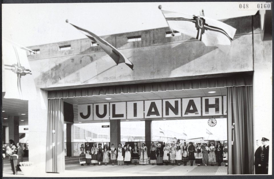 Openingen, hallen, beurzen, orkesten, klederdrachten, Utrecht, Bestanddeelnr 048-0160