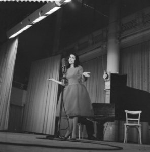 Optreden van Jacqueline Boyer in Rotterdam, Bestanddeelnr 912-2701