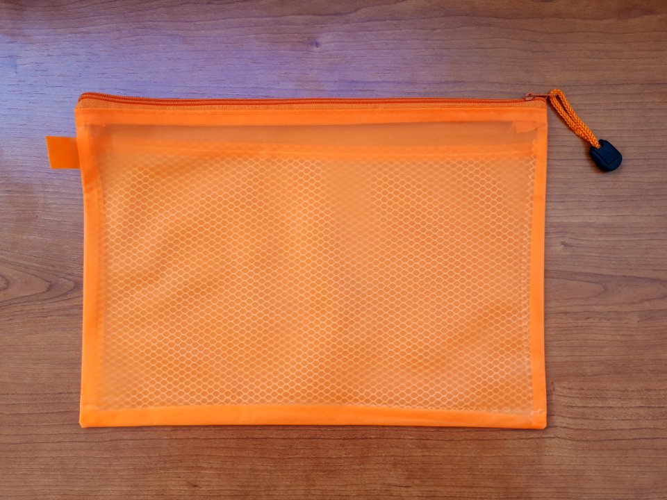 Orange zipper storage bag - 28 x 20 cm A