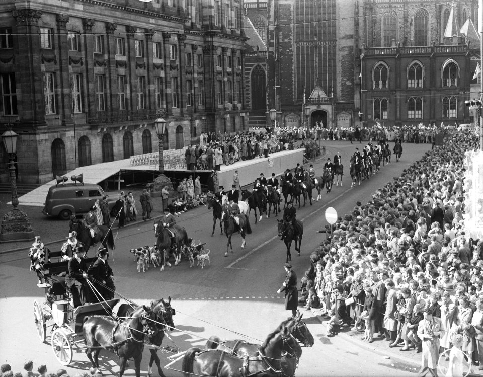 Optocht opening Sportweek Amsterdam op Dam, Bestanddeelnr 905-7535