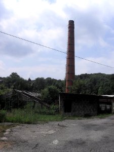 Opuštěné skleníky u Bystřan x