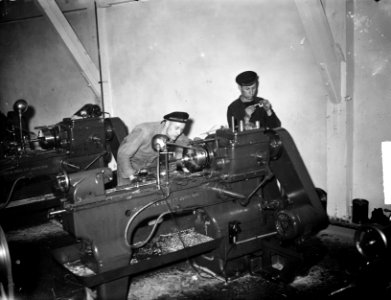 Opleiding monteurs op marine-etablissement Kattenburg, Bestanddeelnr 903-3362
