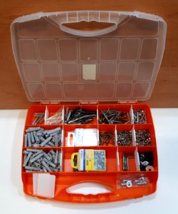 Orange screw box - 37 x 28 cm - A