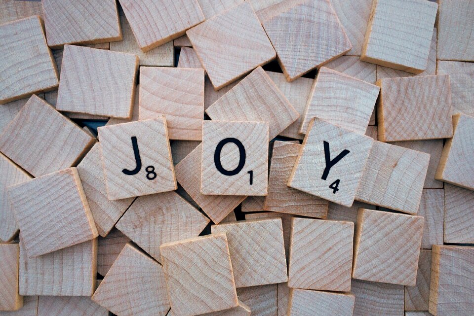Letters scrabble gray letter