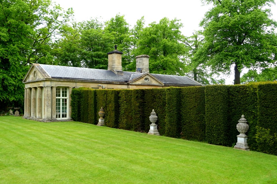 Orangery - Buscot Park Gardens - Oxfordshire, England - DSC00317