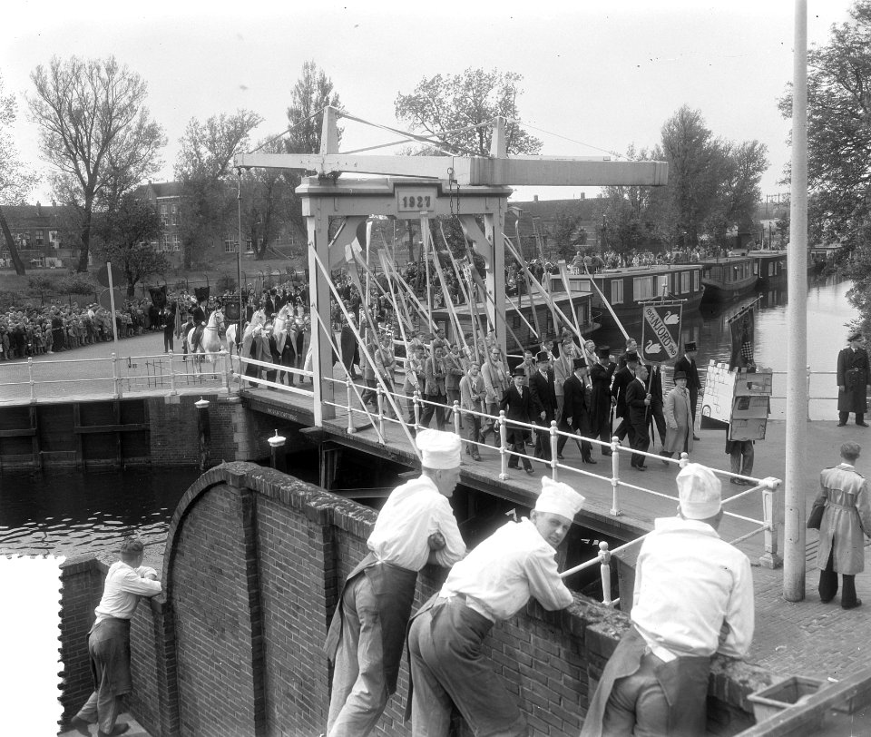 Optocht Leidse studenten, Bestanddeelnr 907-1790