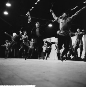 Optreden van het Moisejev Ballet uit Moskou in de Ahoy te Rotterdam, Bestanddeelnr 911-7946