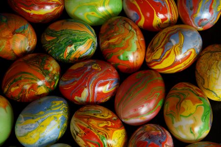 Marbled easter easter egg