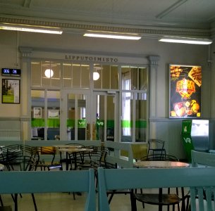 Oulu Railway Station Building Interior 20160614 02