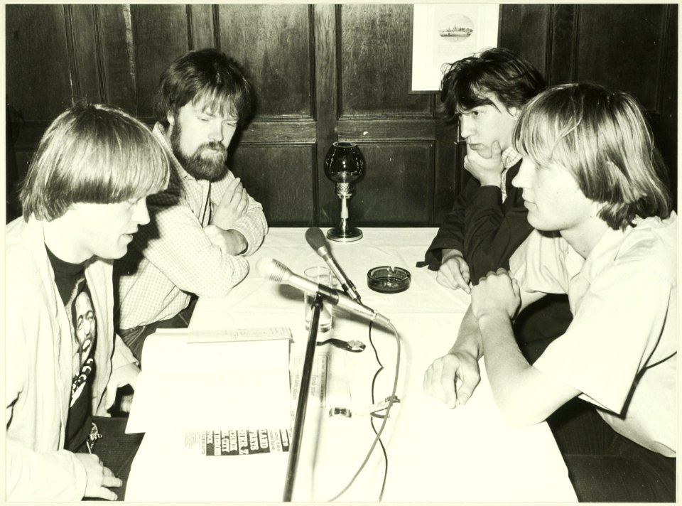 Opname in restaurant De Coninckshoek voor Radio Omroep Kennemerland. NL-HlmNHA 5400464898