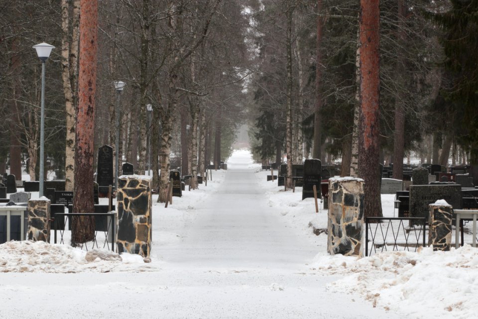 Oulujoki Cemetery 20200101