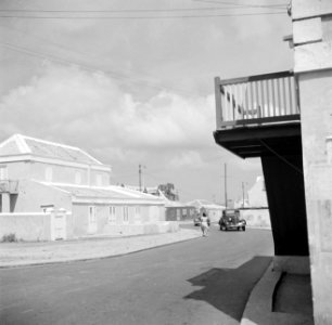 Oude Arubaanse huizen in de Schelpstraat in Oranjestad op Aruba, Bestanddeelnr 252-7896