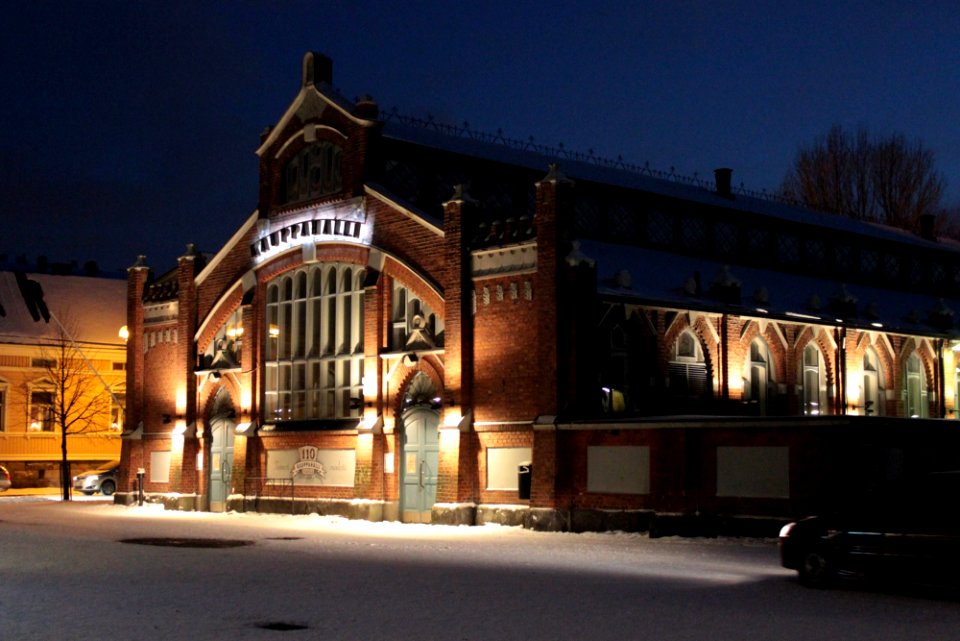 Oulu Market Hall 20121209b