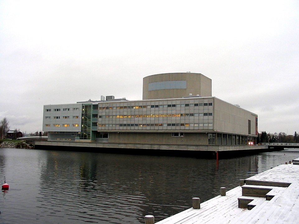 Oulu City Theatre 20051028