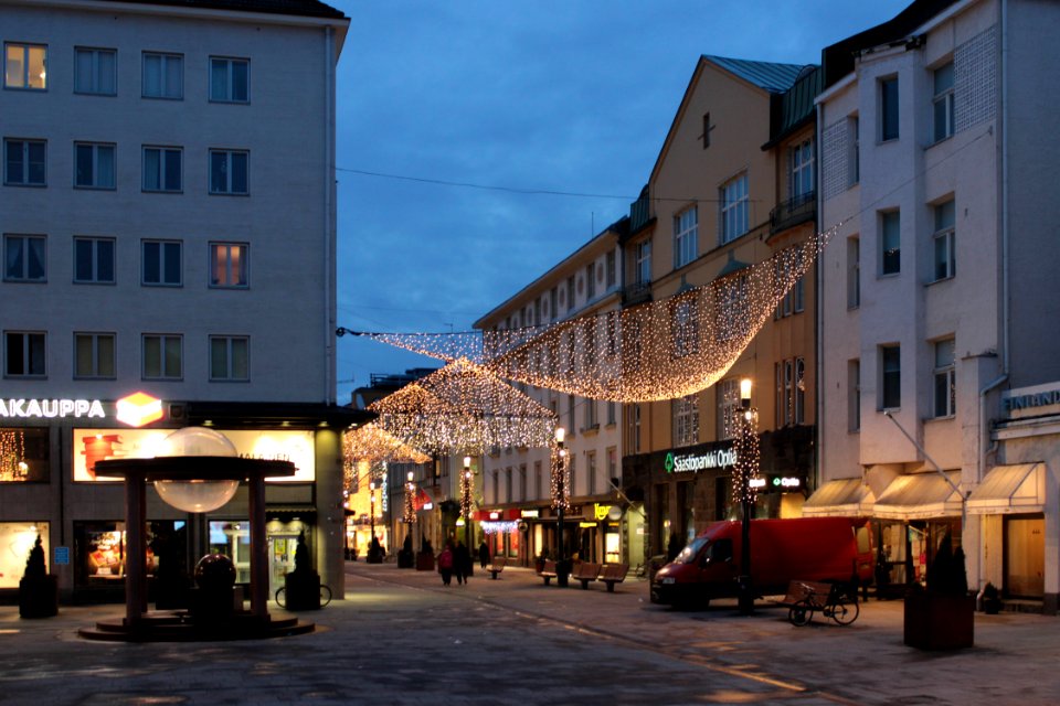 Oulu Central Square 20121125
