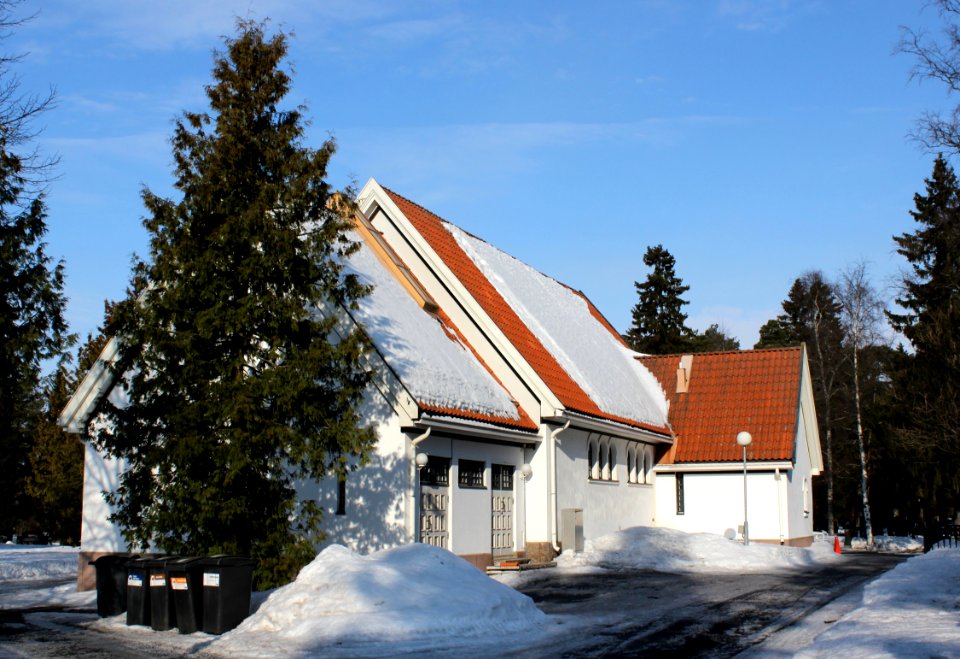 Oulu cemetery old chapel 20130412