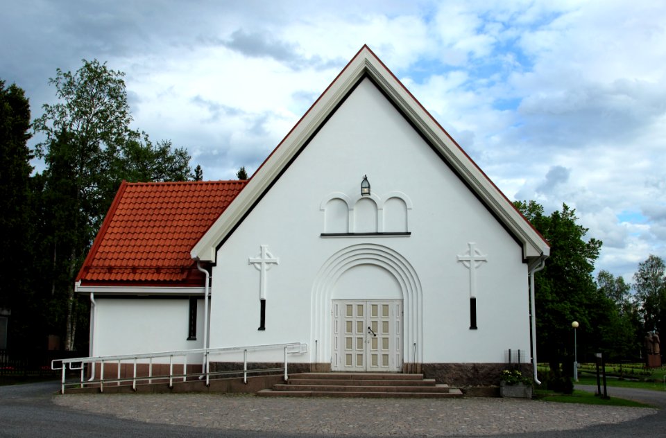 Oulu cemetery old chapel 20150618 01