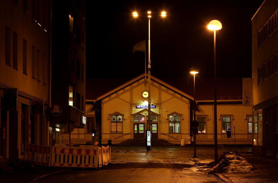 Oulu railway station 20131226 01