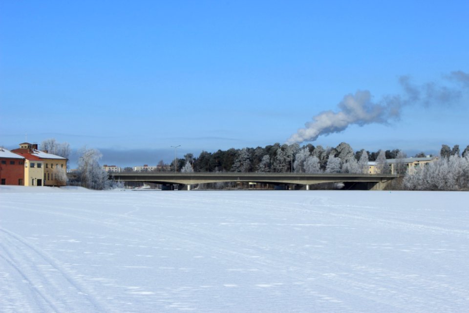 Oulujoki Bridges Oulu 20120401