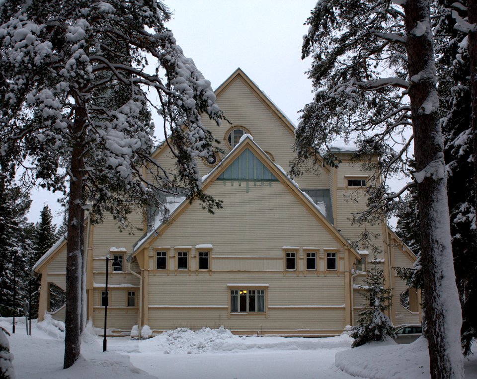 Oulujoki Church Oulu 20110227b