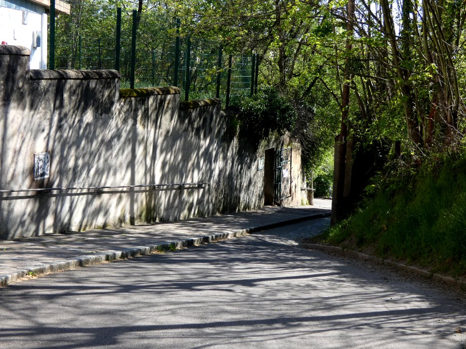 Oullins - Rue Lionel Terray - Parc Chabrières-Arlès - Entrée