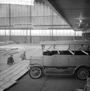 Oude glorie in de nieuwe RAI 45e Automobieltentoonstelling, Bestanddeelnr 913-5232