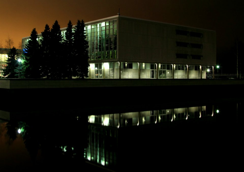 Oulu City Library 20141122