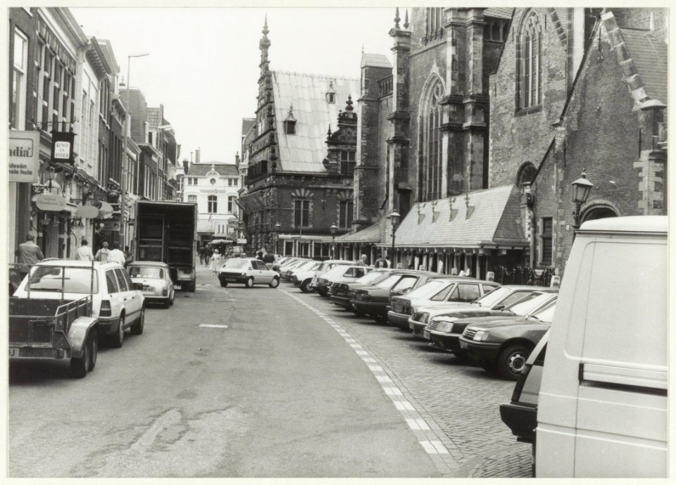Oude Groenmarkt ziende naar het westen