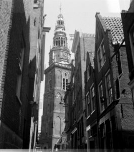 Oude Kerk te Amsterdam. Gezicht op de toren, Bestanddeelnr 904-6257