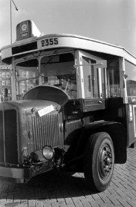 Oude Franse autobus, Bestanddeelnr 920-1310