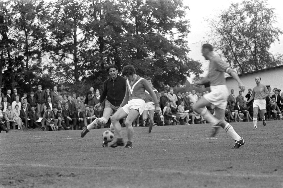 Oud Internationals tegen Soest combinatie te Soestdijk 3-4. Spelmomenten, Bestanddeelnr 921-4669