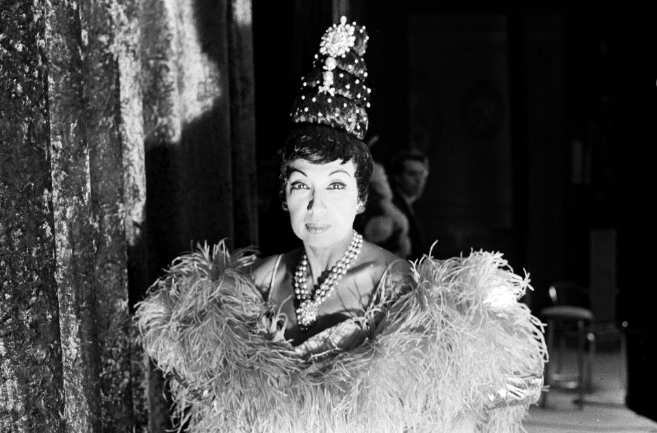 Oudejaarsshow van Josephine Baker in Carre opgenomen, Bestanddeelnr 917-2771