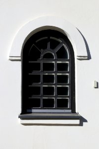 Oulu cemetery old chapel window 20180627
