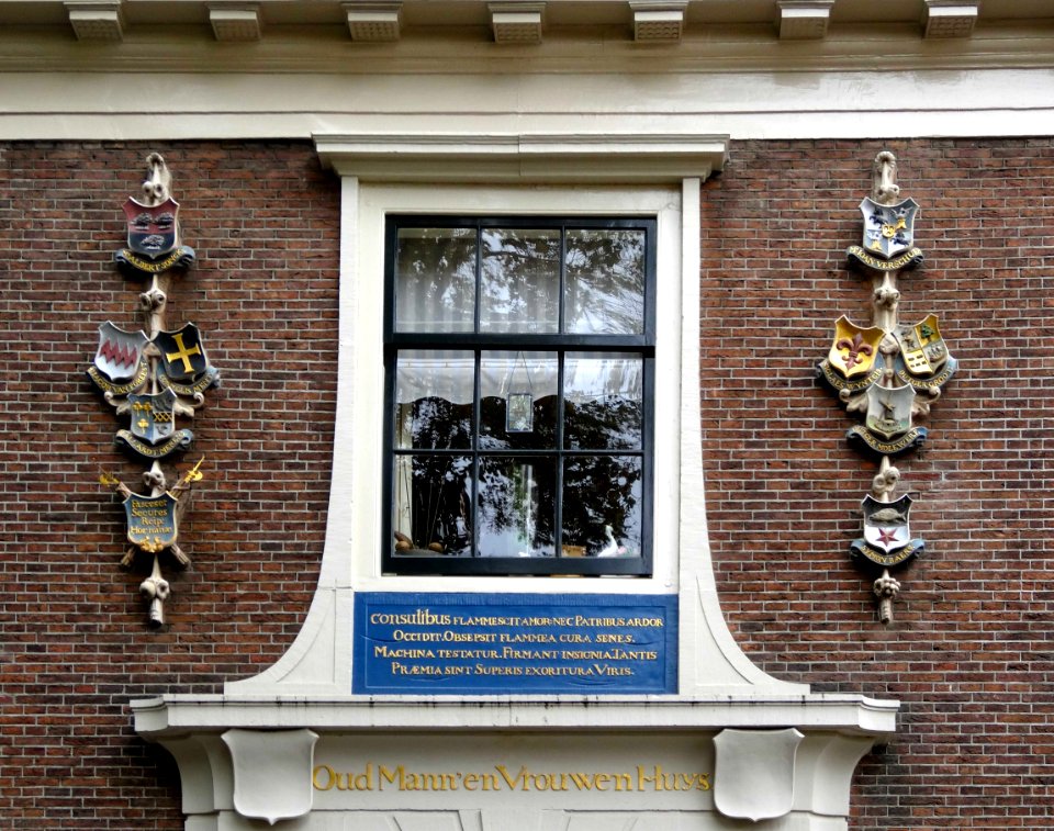 Oud mannen en vrouwenhuis Hoorn