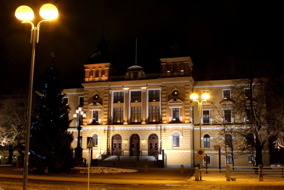 Oulu City Hall 20131221 01