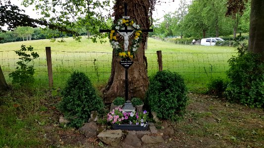 Oud-Valkenburg-wegkruis Gerendal-IJzerenweg (3)